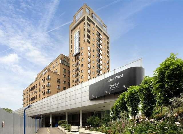 Flat For Sale in Maidstone, England