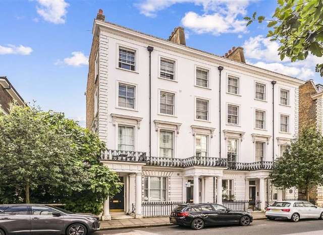 Studio For Sale in City of Westminster, England