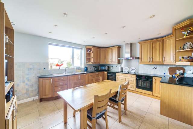 House For Sale in Wakefield, England