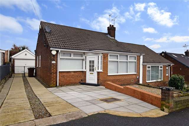 Bungalow For Sale in Leeds, England