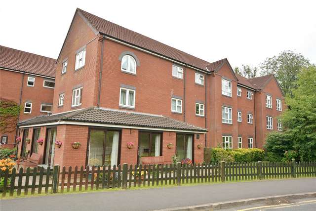 Flat For Sale in Doncaster, England
