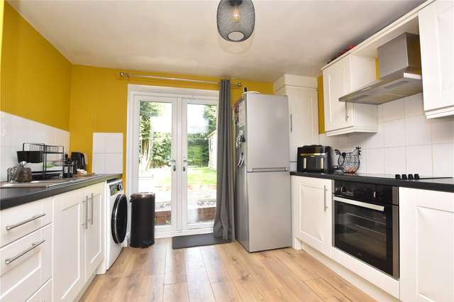 Bungalow For Sale in Kirklees, England