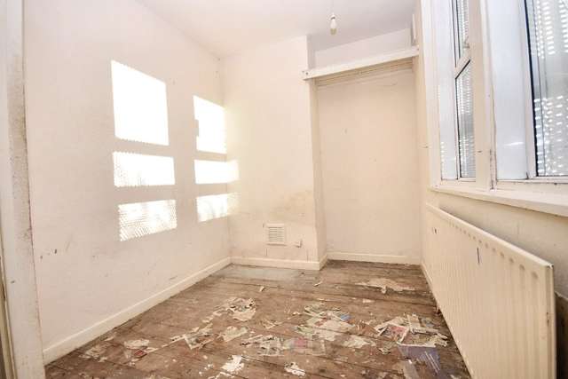 Flat For Sale in Wakefield, England