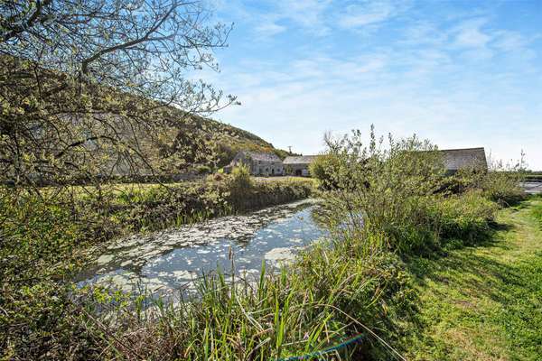 Laugharne, Carmarthen, Carmarthenshire, SA33 4RP | Property for sale | Savills