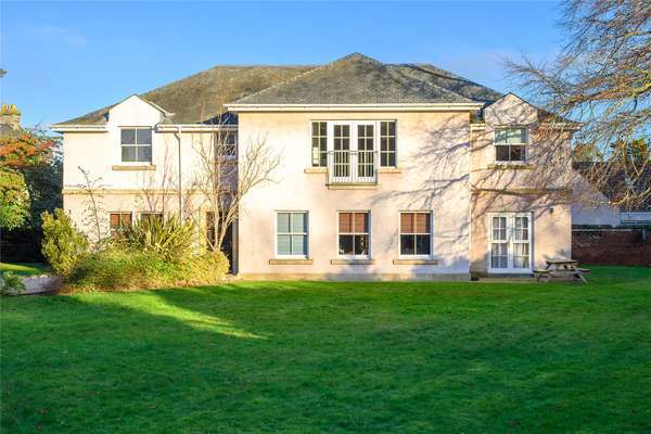 Hepburn Hall, Flat 9, 74 Hepburn Gardens, St. Andrews, Fife, KY16 9DG | Property for sale | Savills