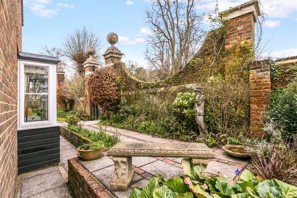 Gravel Hill, Henley-on-Thames, Oxfordshire, RG9 2EF | Property for sale | Savills