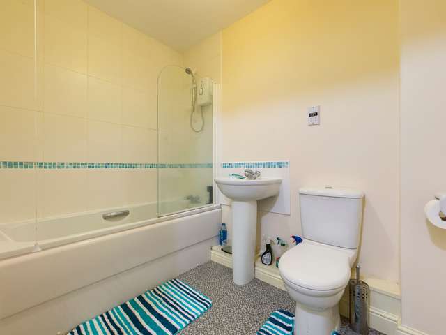 Apartment For Sale in Rotherham, England