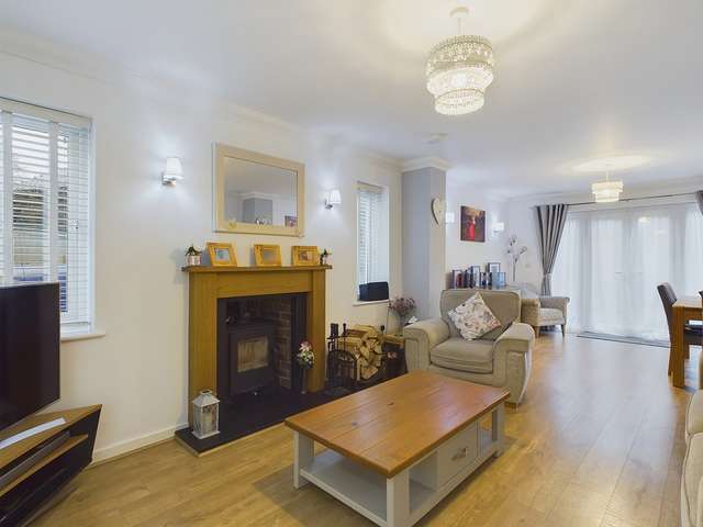 Detached house For Sale in Horsham, England