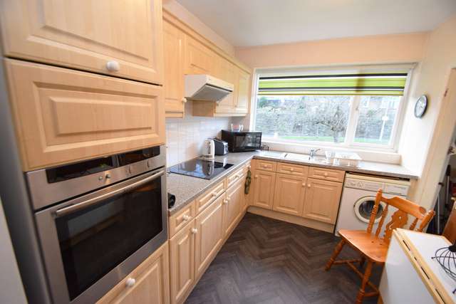 Flat For Sale in Bradford, England