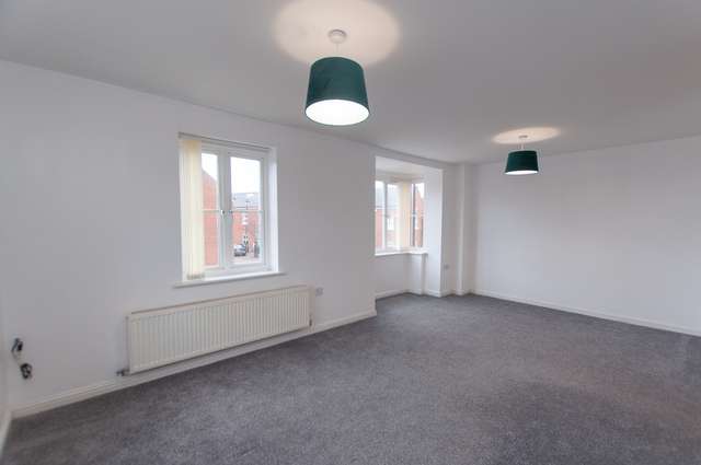 Apartment For Sale in South Tyneside, England