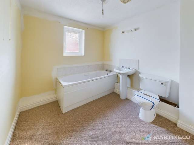 Flat For Sale in Blackpool, England