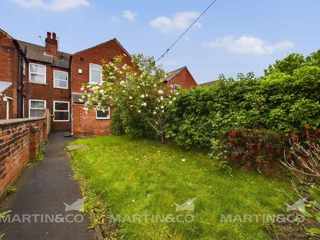 Terraced house For Sale in Doncaster, England