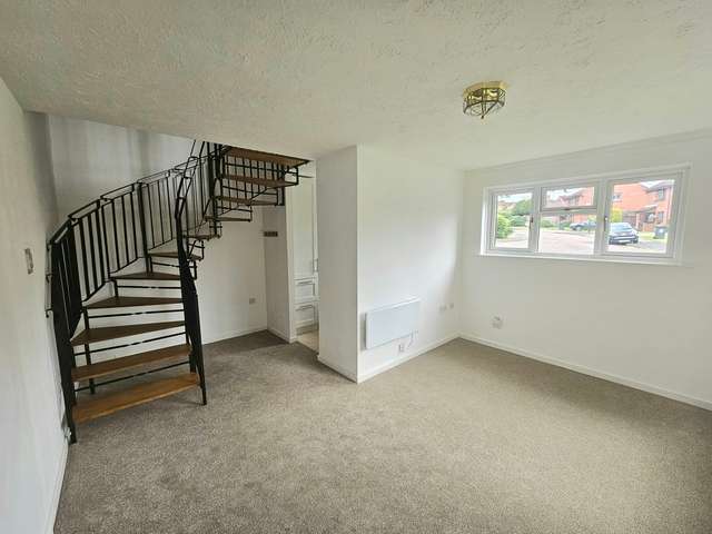 House For Sale in Birmingham, England