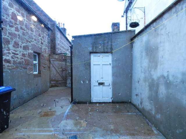 House For Rent in Peterhead, Scotland