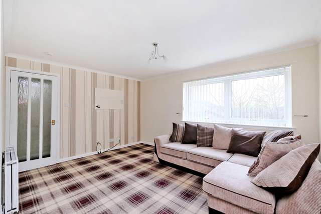 Flat For Rent in Portlethen, Scotland