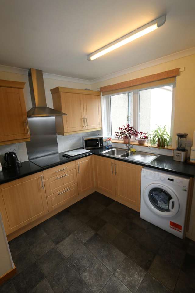 Flat For Rent in Huntly, Scotland