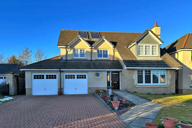 House For Rent in Westhill, Scotland
