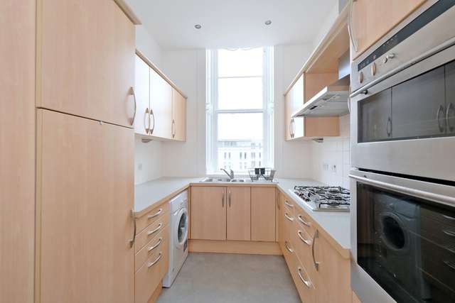 Flat For Rent in Huntly, Scotland