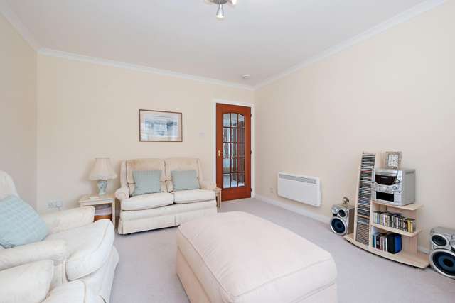 Flat For Rent in Banchory, Scotland