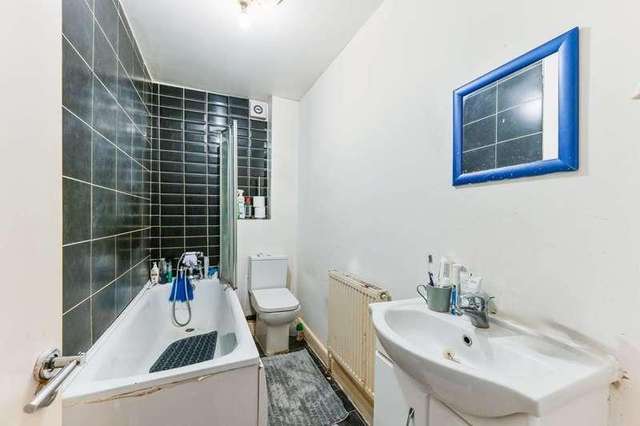 1 bed flat for sale