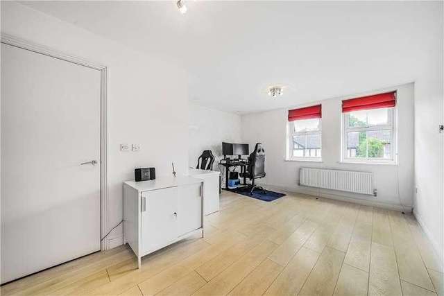 1 bed flat for sale