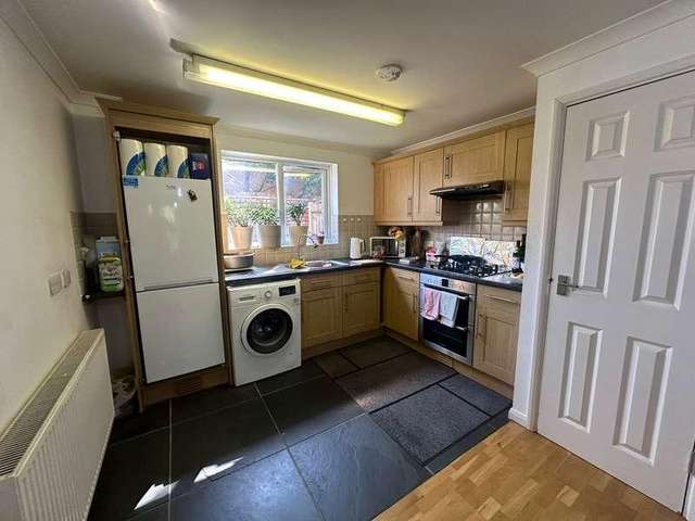 1 bed flat for sale