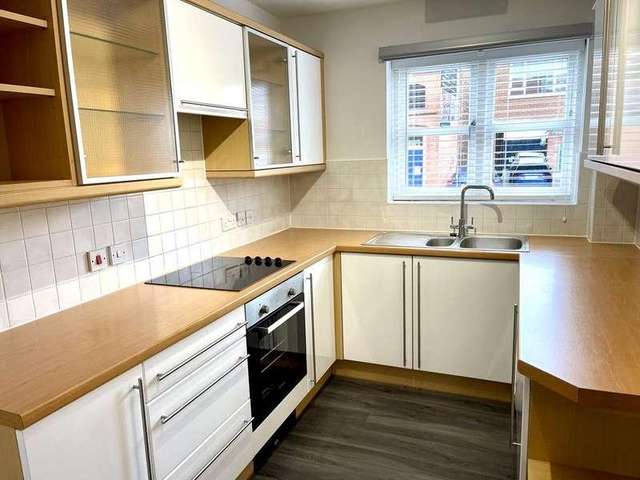 1 bed flat for sale