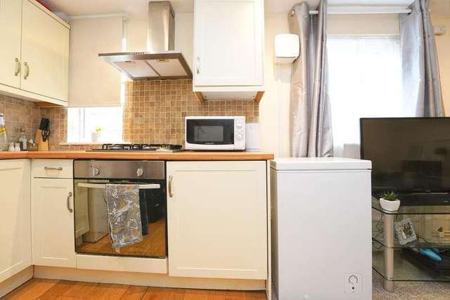 1 bed flat for sale