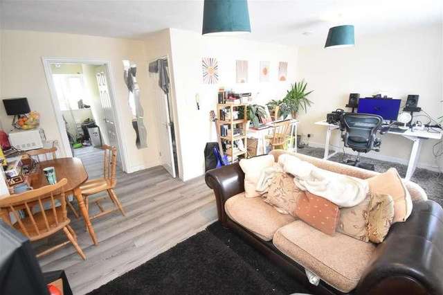 1 bed flat for sale