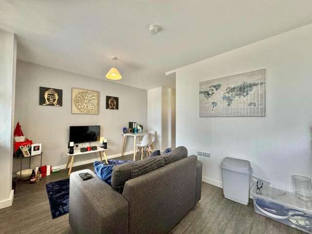 1 bed flat for sale