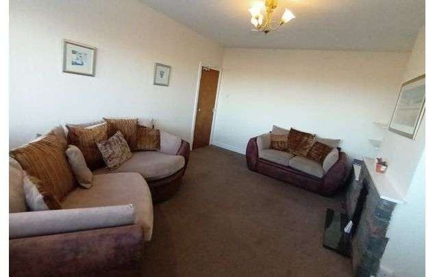 Rent 4 bedroom house in Aberdeen City