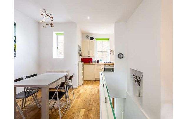 Rent 2 bedroom flat in london