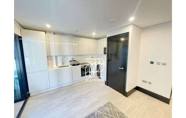 Rent 2 bedroom flat in London