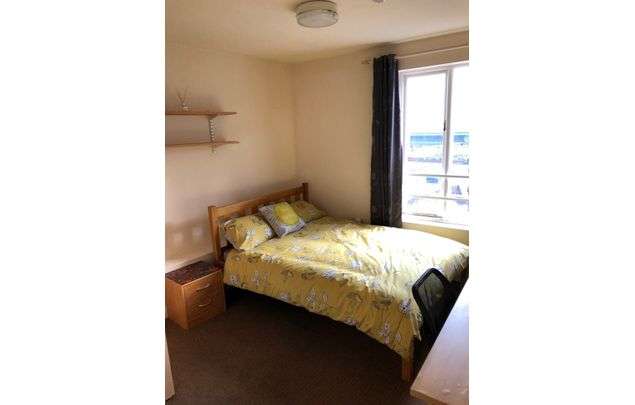 Rent 8 bedroom flat in Birmingham