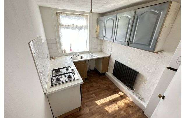 Rent 2 bedroom flat in Manchester