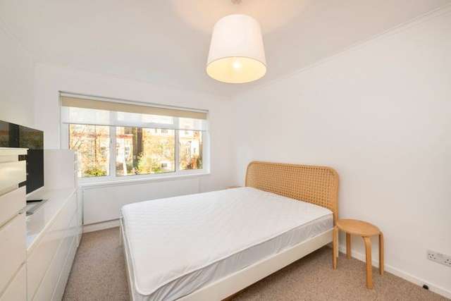 Maisonette to rent in Fellows Road, Belsize Park NW3