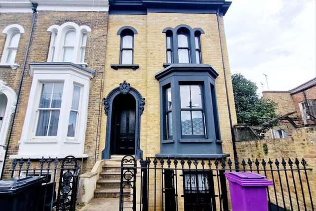 Terraced house to rent in Alderney Road, London E1