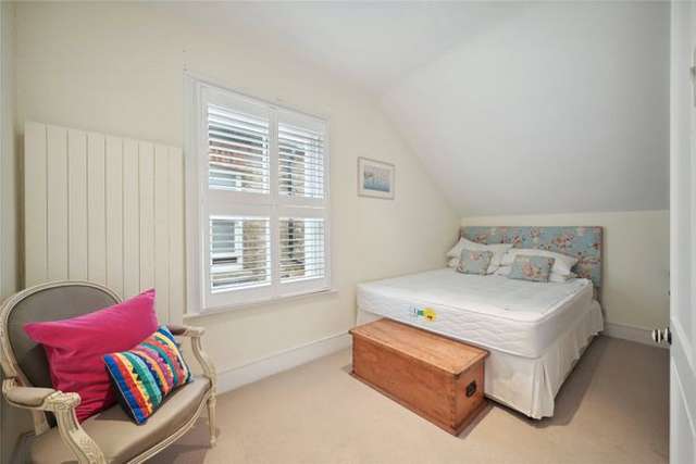 End terrace house to rent in Napier Avenue, London SW6