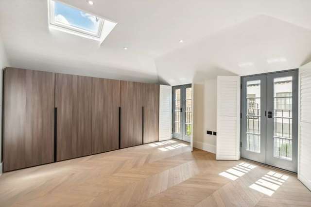 Mews house to rent in Bathurst Mews, London, Greater London W2