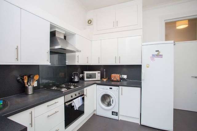 Flat to rent in Gray Street, Finnieston, Glasgow G3