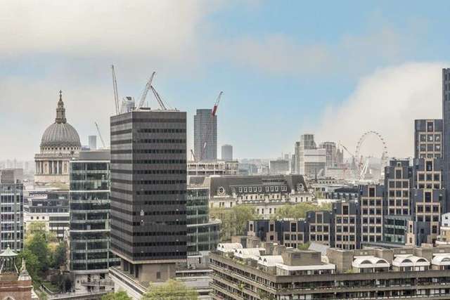 Flat for sale in Barbican, London EC2Y