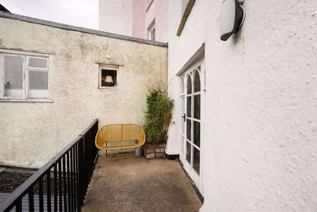 Town house for sale in Wesley Place, Bristol BS8