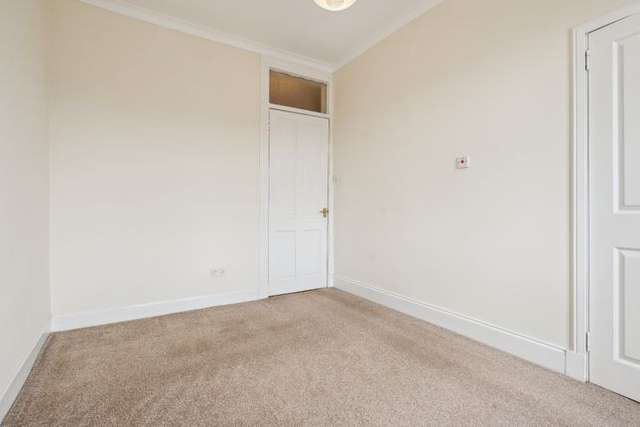 Flat to rent in Eastwood Avenue, Shawlands, Glasgow G41