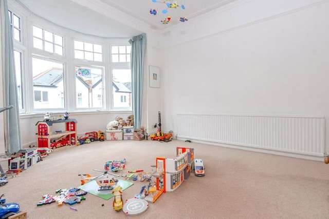 Terraced house for sale in Lynmouth Road, East Finchley, London N2