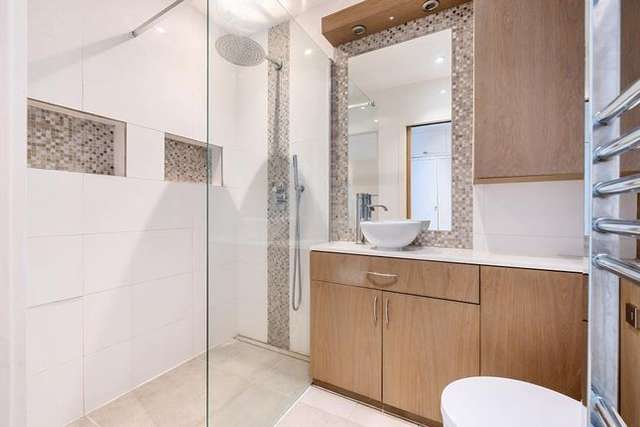 Flat for sale in Moscow Road, London W2