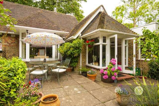 Bungalow for sale in Princes Way, London SW19