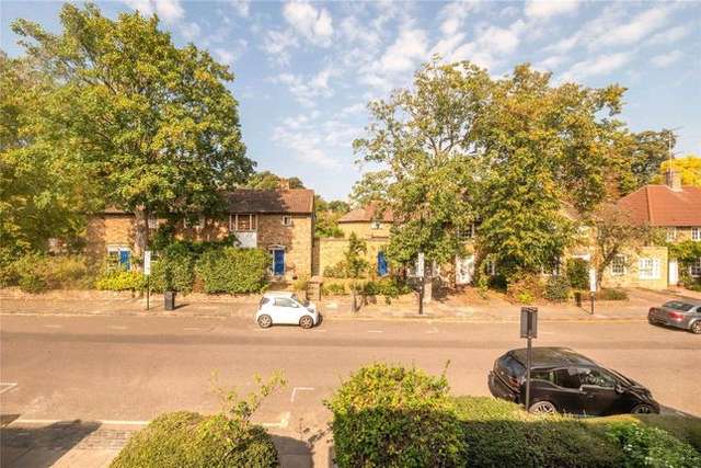 Semi-detached house to rent in Canonbury Park South, Canonbury N1