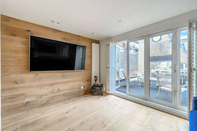 Maisonette to rent in Kings Road, Chelsea, London SW3