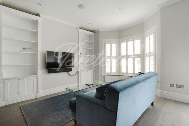 Maisonette to rent in Bishops Road, London SW6