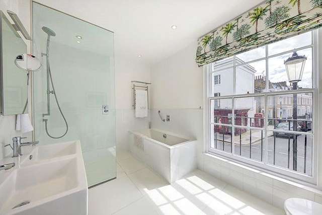 Terraced house for sale in Walton Street, Chelsea, London SW3